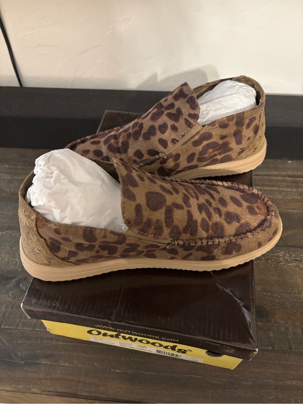 Outwoods Leopard Print Slip-On Women’s Casual Shoes - Brown